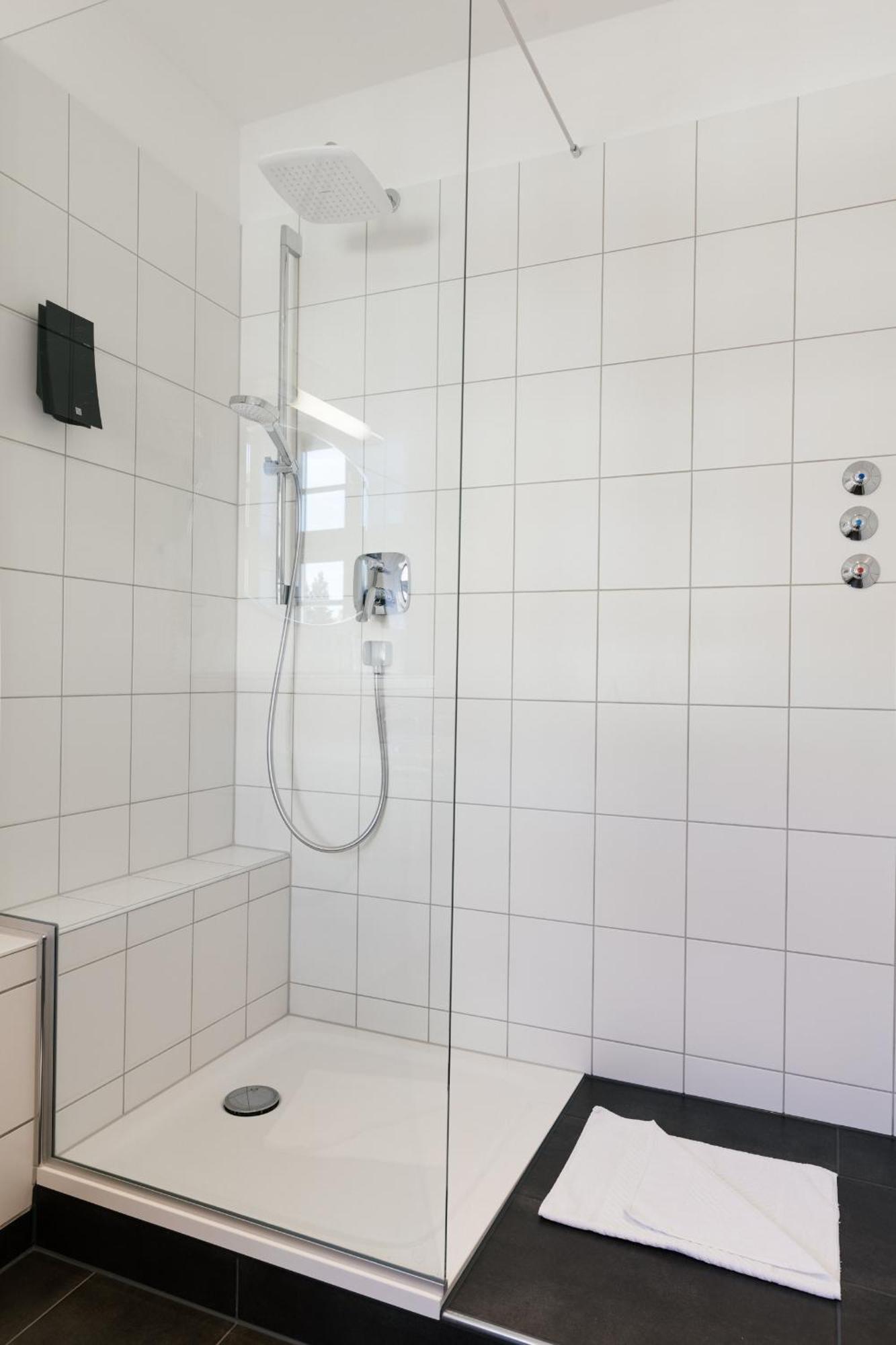 Hotel Zum Schwan Wanfried Екстериор снимка